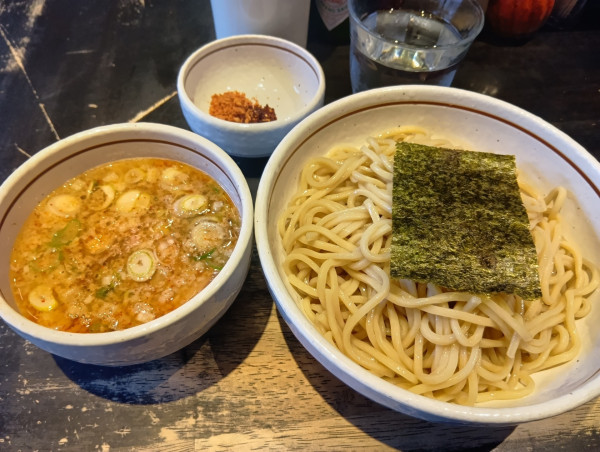 「つけそば　中盛　自家製辛味1ピリ」@中華そば しながわの写真