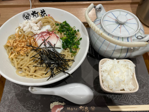 「真鯛まぜそば大盛（スープ付）　￥１１９９」@鯛塩そば 灯花 イオンモール大高店の写真
