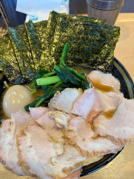 「濃厚ラーメン」@らーめん新山の写真