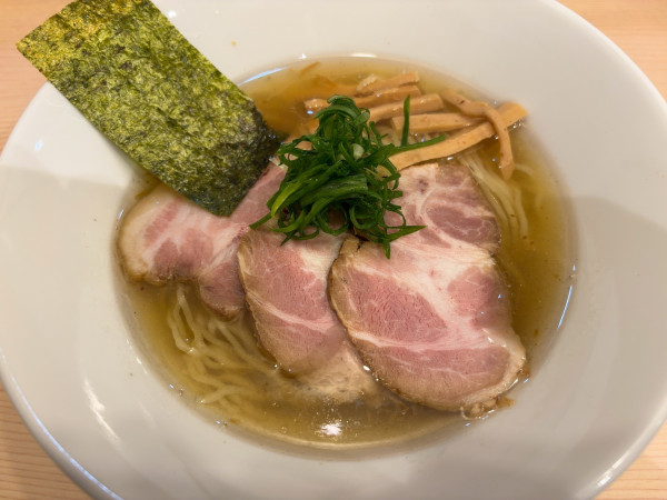 「【限定】純煮干し中華そば」@ラーメンLab ろじっくの写真