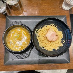 カレーつけ麺(1050円)