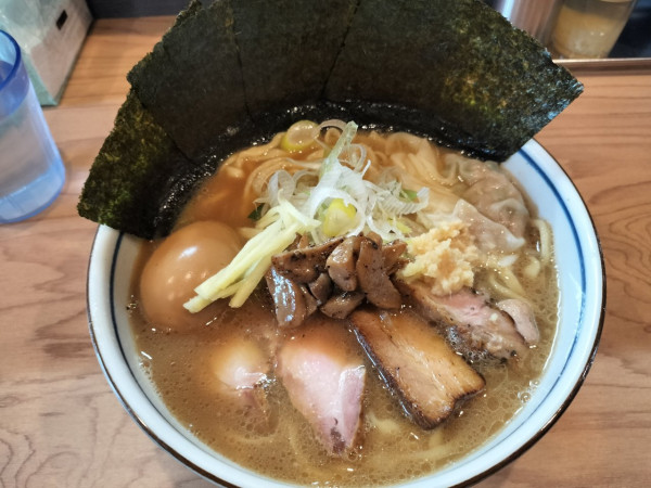 「特製生姜醤油ラーメン 麺大盛り」@ラーメンパーク あずーるの写真