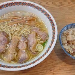 鶏チャーシュー麺（塩）¥1,210 + Aセット ¥140