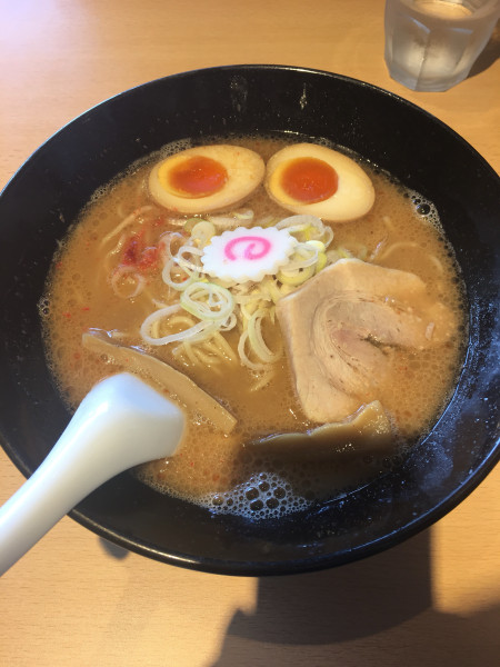 「海老出汁ラーメン(900円)」@頑者NEXT LEVEL アクアシティお台場店の写真