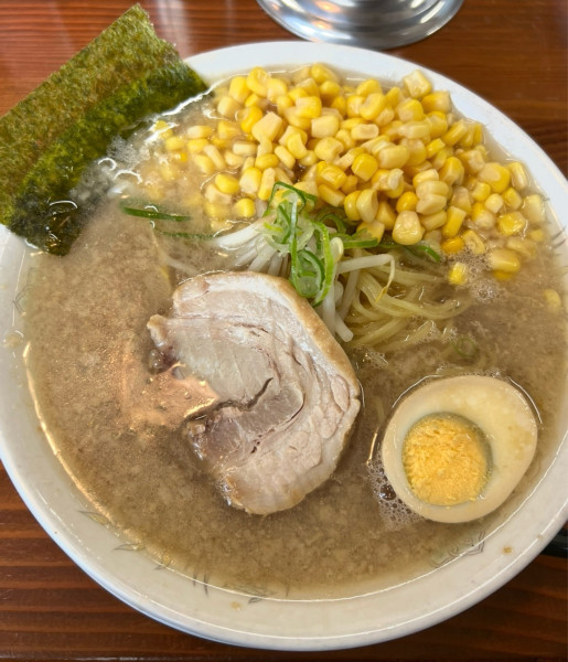 「らーめん　+コーン」@らーめん 三水 つくば店の写真