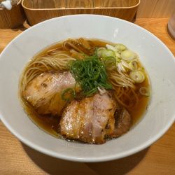 醤油そば+チャーシュー1枚