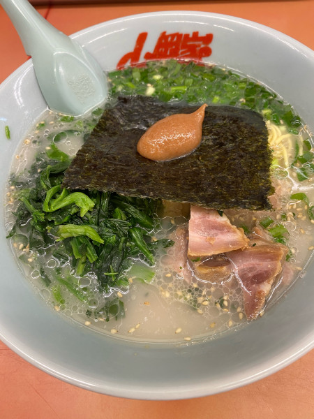 「朝ラーメン570」@ラーメン山岡家 鷲宮店の写真