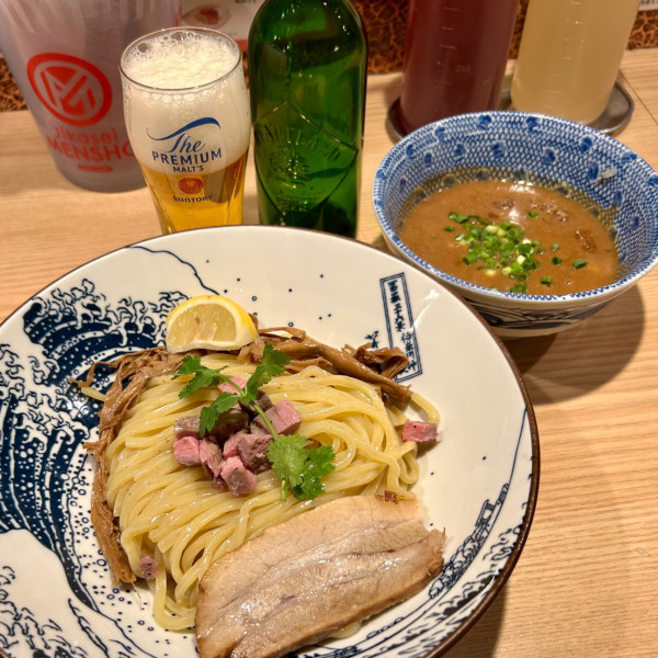 「ラム醤油スープつけ麺（中）＋ハートランド」@自家製麺 MENSHO TOKYOの写真