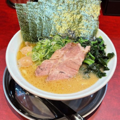横浜ラーメン弐七家 二俣川店の画像