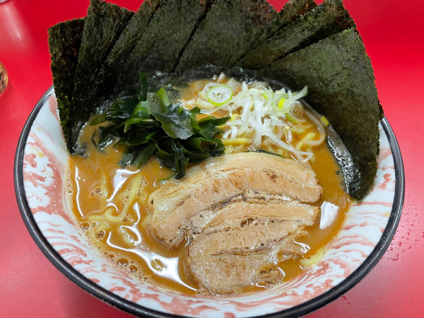 「辛味噌、海苔、ライス」@とんこつラーメン松平 六浦店の写真