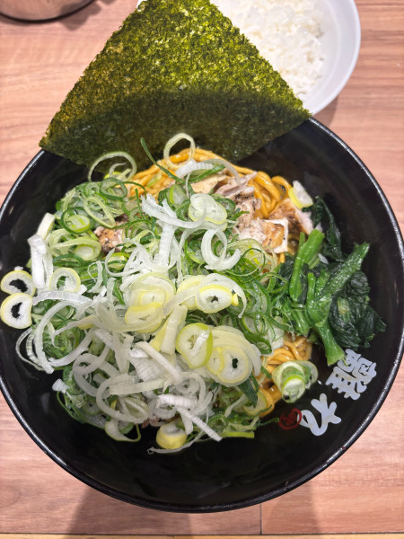 「汁なし　九条ネギ」@ラーメン武蔵家 HANAREの写真