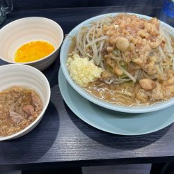 ラーメン+生卵+別皿アブラ
