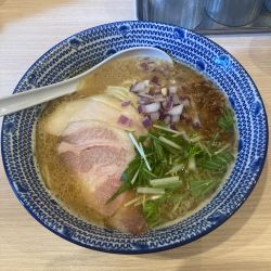 鶏白湯らぁ麺