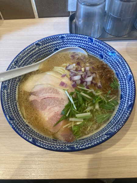 「鶏白湯らぁ麺」@らぁ麺 なとりの写真