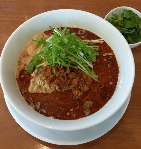 「パクチー担々麺」@中華そば あら川の写真