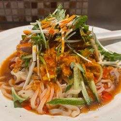 冷やし担々麺880