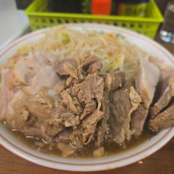 大Wブタ8枚・ネギ(辛め)￥1,500