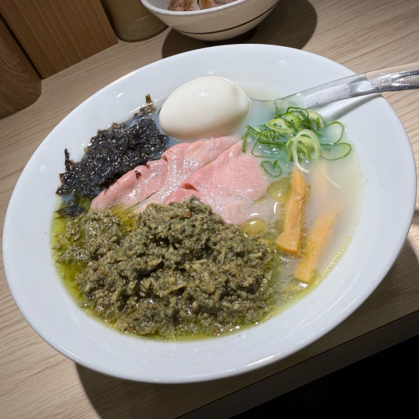 「特製牡蠣塩ラーメン」@らぁめん 希いろの写真