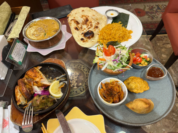 「プレミアムカレー（チキンアフガニー）1,750円」@ニューデリー マハトマの写真