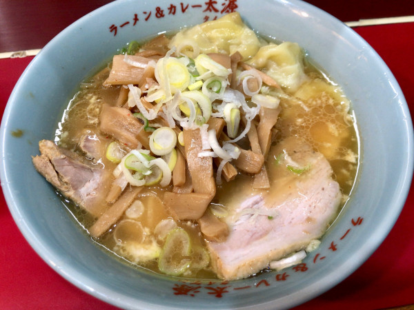 「ニンニクメンマチャーシューワンタンメン」@太源の写真