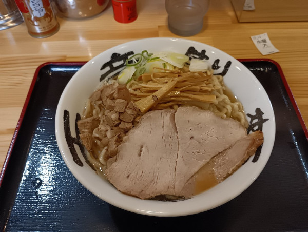 「中華そば　大　1050円」@天童製麺の写真