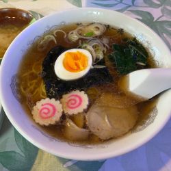 ラーメン(600円)