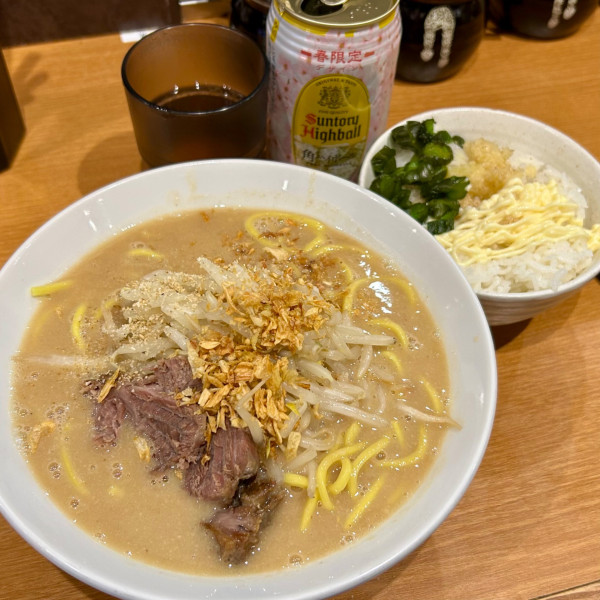 「鉄鍋焼味噌＋無限ライス＋角ハイボール」@花木流味噌 新橋店の写真