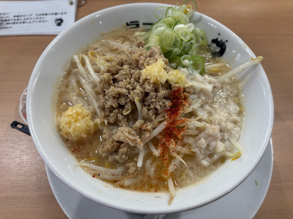 「限定　二郎系味噌らーめん」@らーめんのみなとの写真