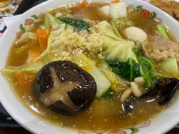 「あんかけラーメン+餃子+半チャーハン」@餃子の王将 アリオ亀有店の写真