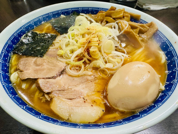 「塩ラーメン（中）【1150円】」@中華そば べんてんの写真