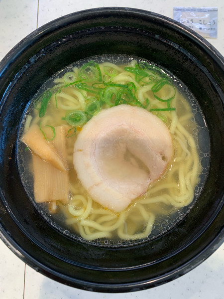 「鯛スープの塩ラーメン」@かっぱ寿司 越谷レイクタウン店の写真