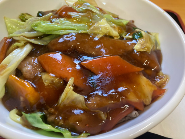 「スタミナ冷やしホルモントッピング」@我流食堂総本店の写真