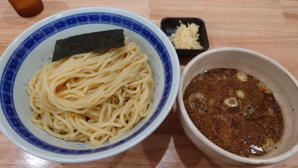 「つけ麺 + 生ニンニク」@中華そばの店 みのひの写真