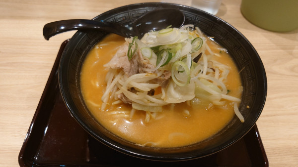 「味噌󠄀タンメン 野菜大盛」@埼玉タンメン山田太郎  大和田店の写真