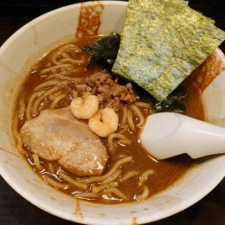 魚介みそラーメン 並盛 太麺