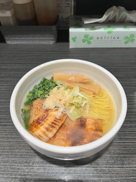 「塩ラーメン」@らーめんまぜそば あらし 錦本店の写真