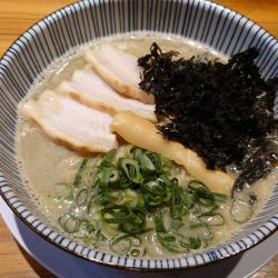 背脂煮干しそば