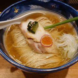 純粋豚そば 醤油
