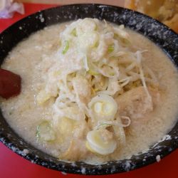 らーめん + ギタギタ