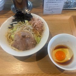 オイスターソース風味の油そば