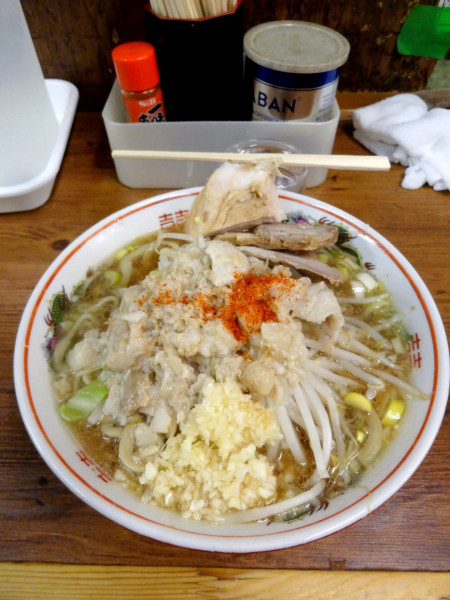 「小950円野菜少な目ニンニク脂　ネギ100円」@ラーメン二郎 品川店の写真