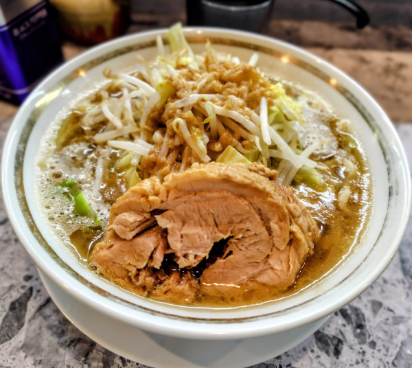 「ラーメン豚ハーフ 1200円(ぽんず)」@ラーメン豚39の写真