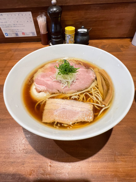 「味玉醤油そば」@中華そば 卯月屋の写真