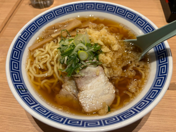 「中華そば 800円+他いろいろ」@駅前ラーメン ひげの写真