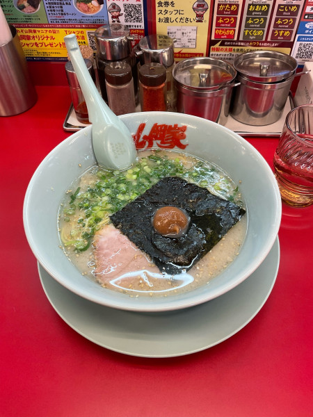「朝ラーメン」@ラーメン山岡家 平塚田村店の写真