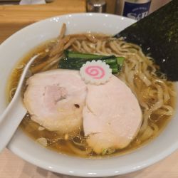 中華ソバ(醤油)・大盛・手もみ麺に変更 ¥1,150