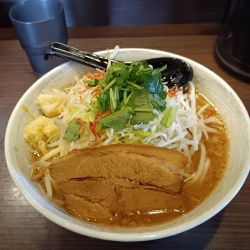 Gそば　1040円　えび