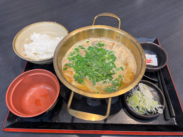 「もつ鍋ら～めん 小盛ごはんセット」@ゆで太郎 竹芝店の写真