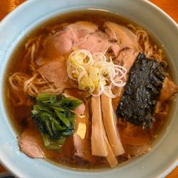 朝ラーメン　チャーシューメン大大盛り