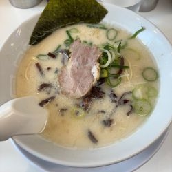 らーめん650円➕替玉